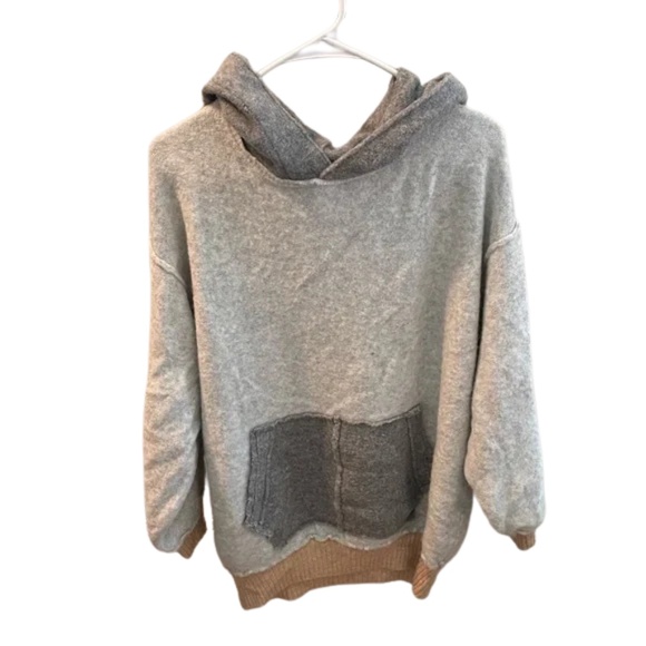 Free People Oversized Sweater - Picture 1 of 3